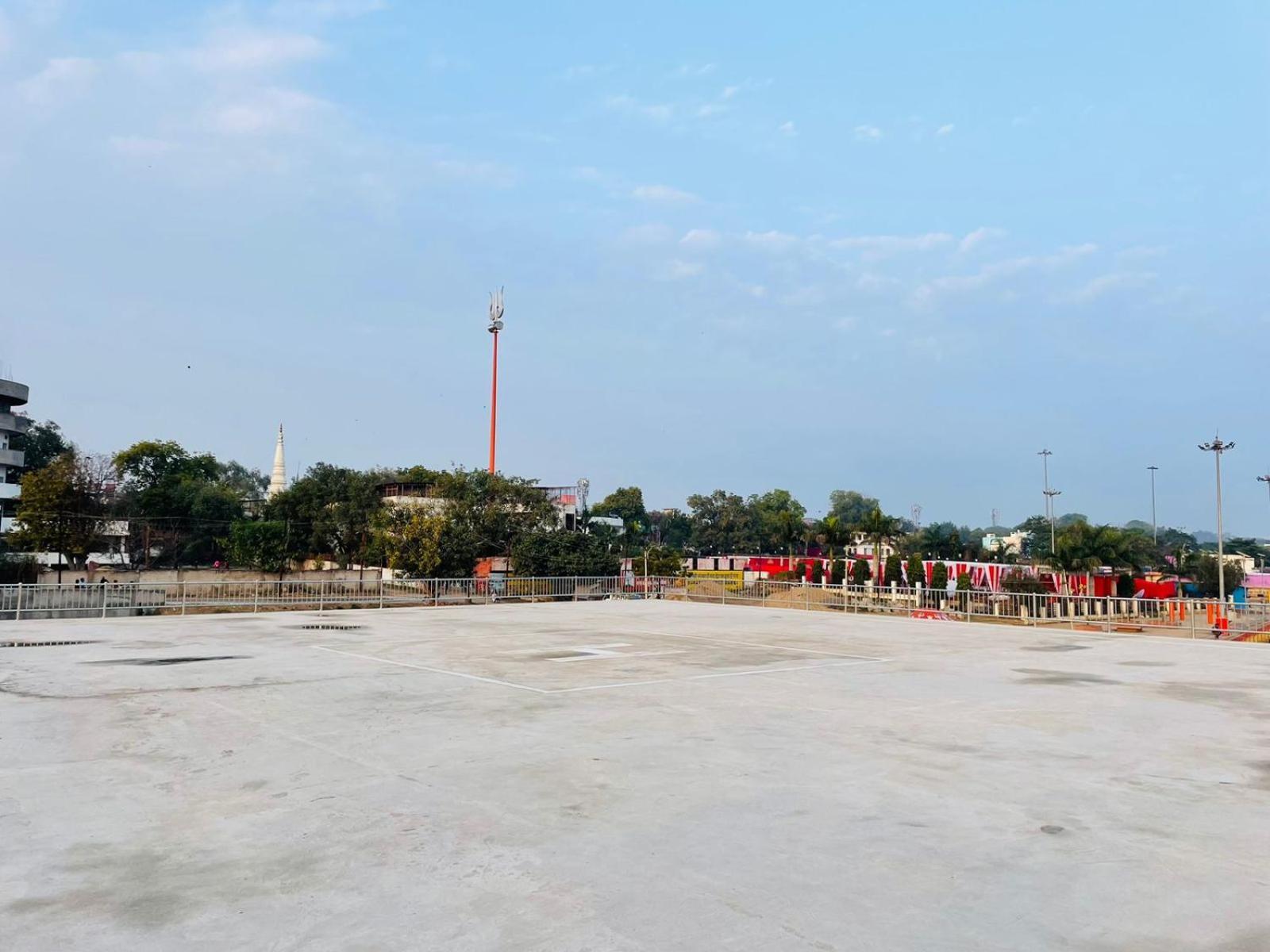 Holidayy Inn Allāhābād Junction المظهر الخارجي الصورة